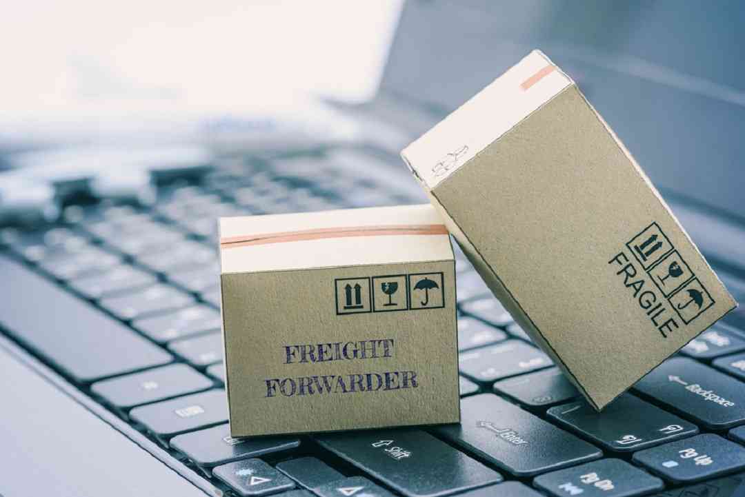 Vai trò của Forwarder trong xuất nhập khẩu